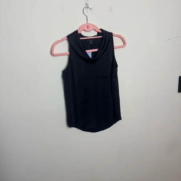 Ann Taylor Classic Black Tank Top - Picture 1 of 5